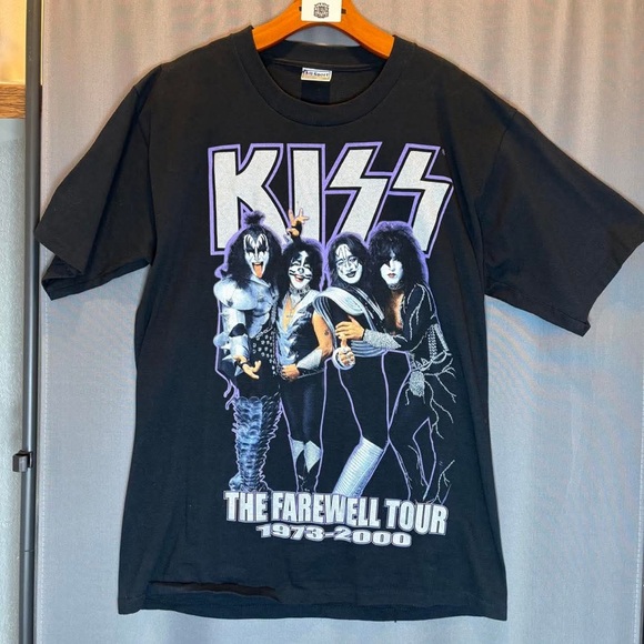 Vintage KISS Black 'The Farewell Tour 1973-2000' concert t with ticket stub